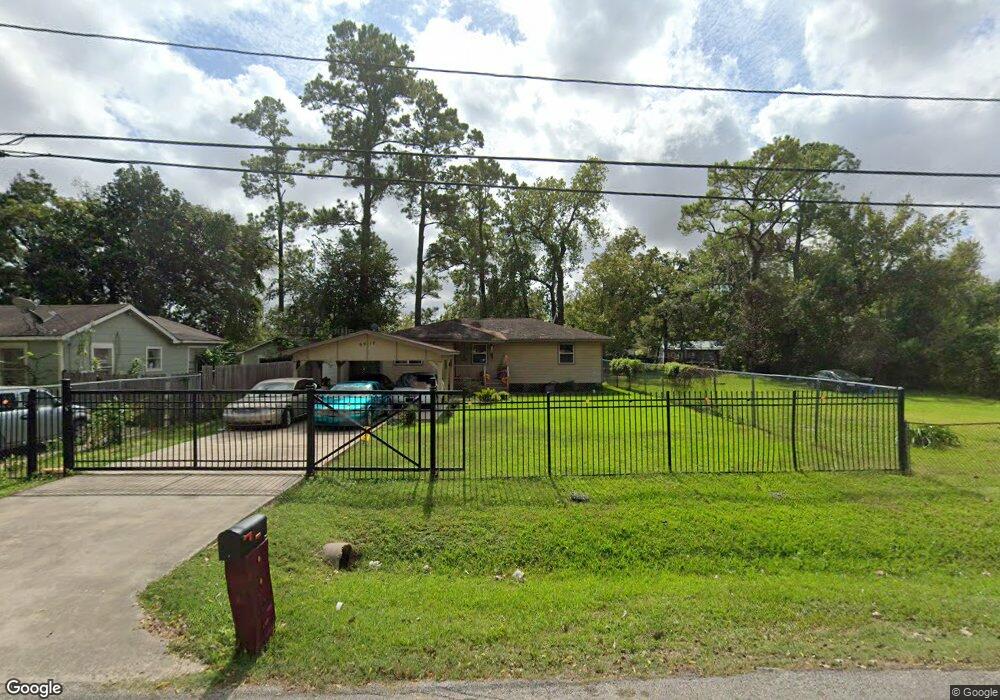 6912 Finch St, Houston, TX 77028 - photo 1