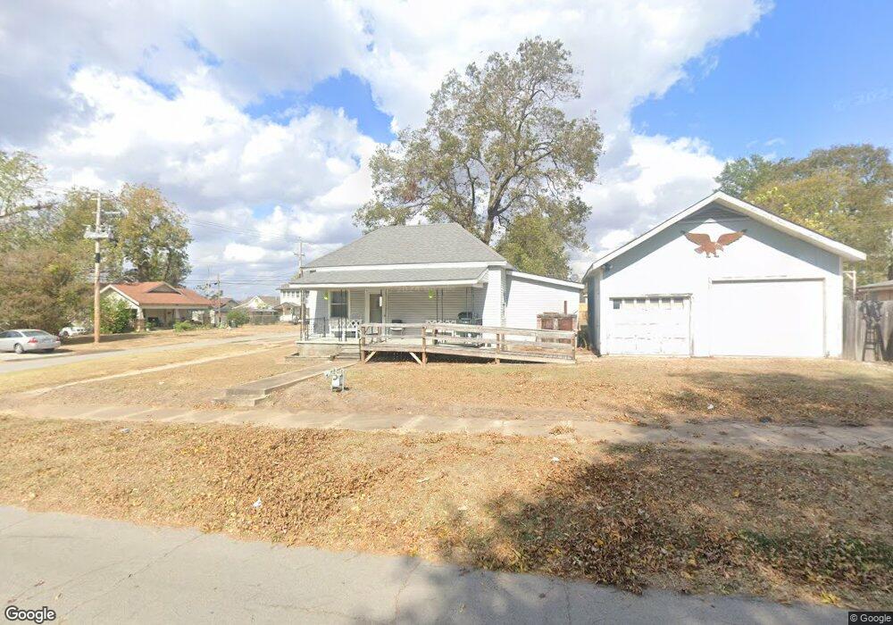 1103 E 10th St, Okmulgee, OK 74447 - photo 1