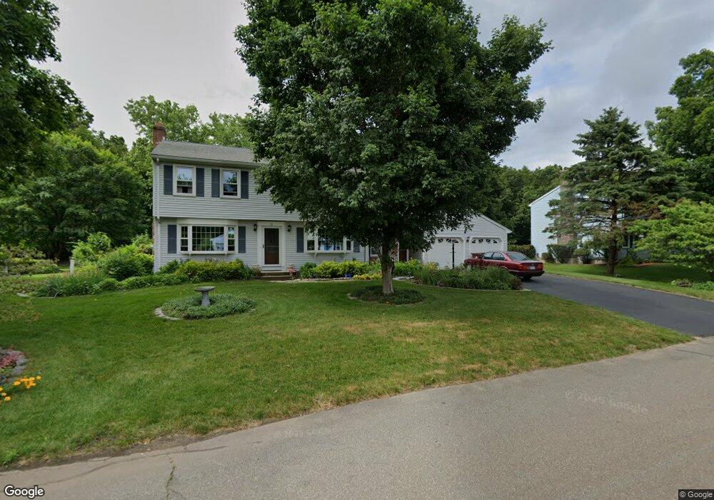 13 Celtic Ct, Enfield, CT 06082 - photo 1