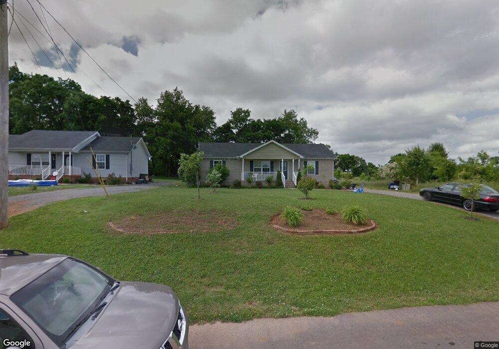 203 Beechwood Ln, Shelbyville, TN 37160 - photo 1