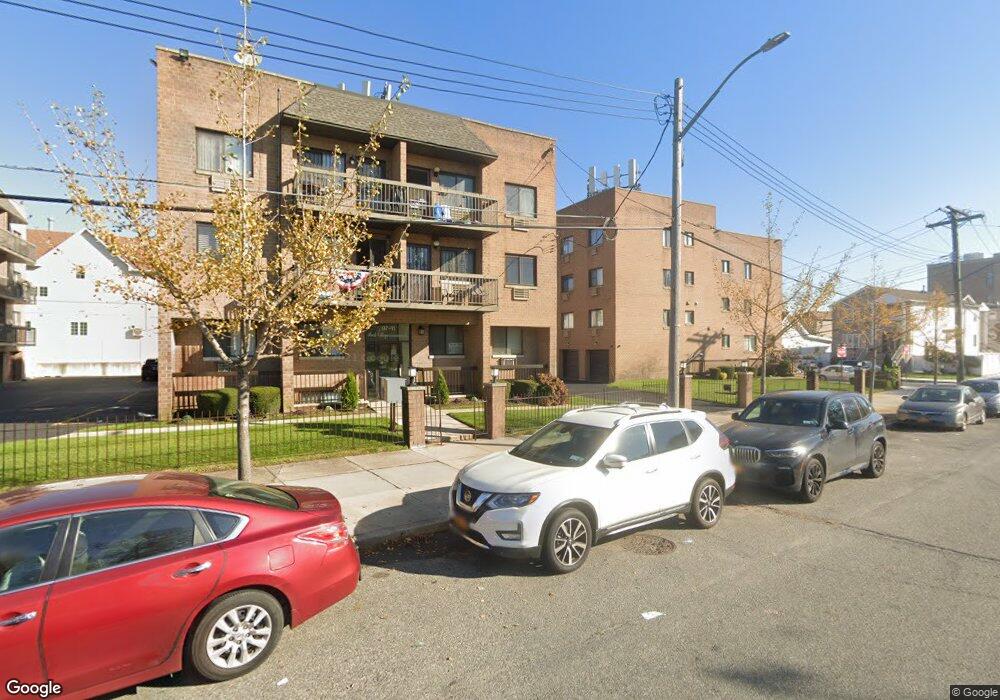 9711 N Conduit Ave unit 3C, Ozone Park, NY 11417 - photo 1