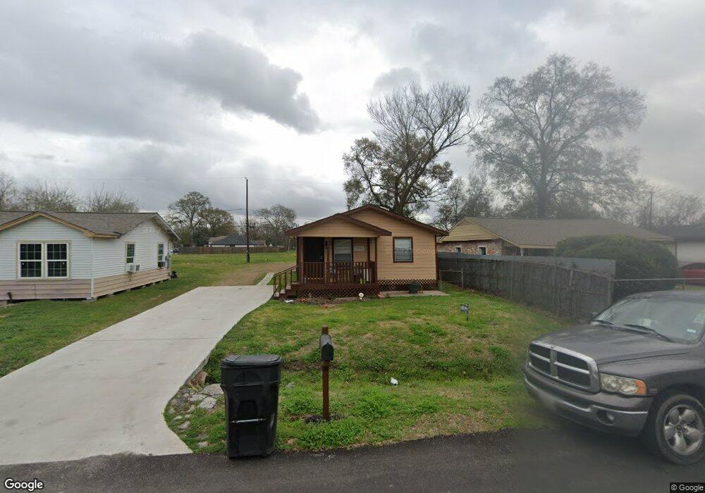 7802 Maxroy St, Houston, TX 77088 - photo 1