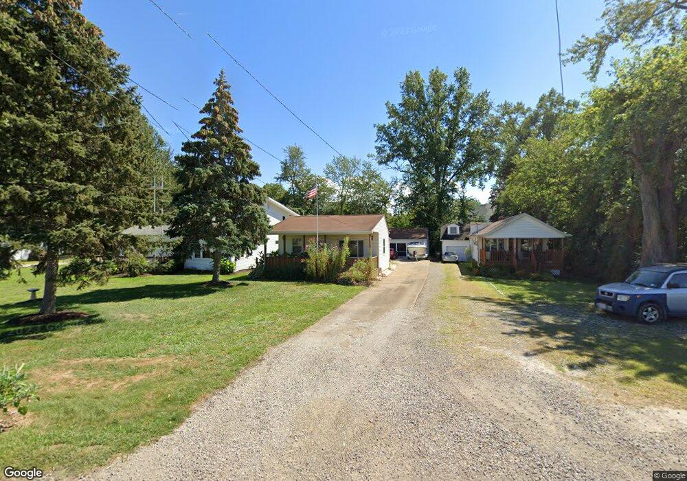 33847 Lake Rd, Avon Lake, OH 44012 - photo 1