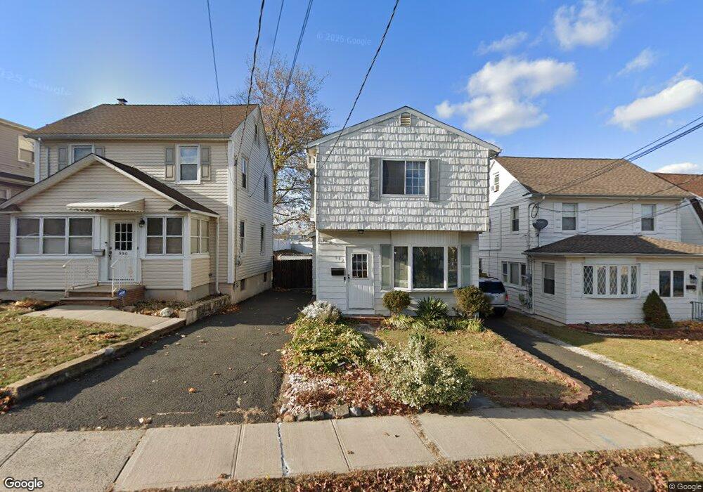 982 Lorraine Ave, Union, NJ 07083 - photo 1