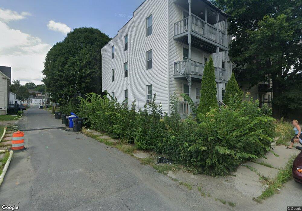 13 Greenwoods 3rd Flr, Winchester, CT 06098 - photo 1