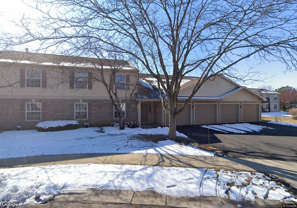 1105 Canterbury Ct unit 9A22, Elgin, IL 60120 - photo 1