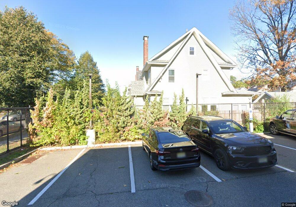 1039 Harding Rd unit 1041, Elizabeth, NJ 07208 - photo 1