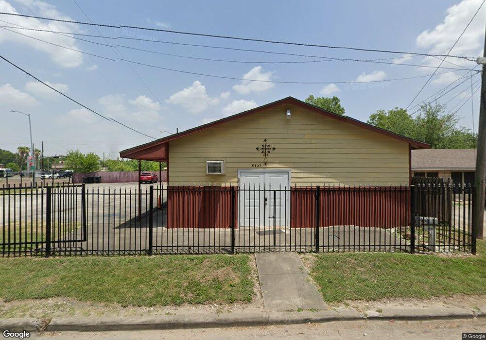 6701 Eastwood St, Houston, TX 77021 - photo 1