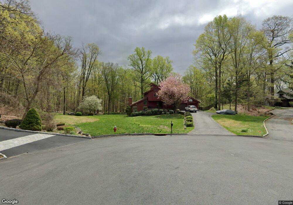 20 Georgia Ln, Croton On Hudson, NY 10520 - photo 1