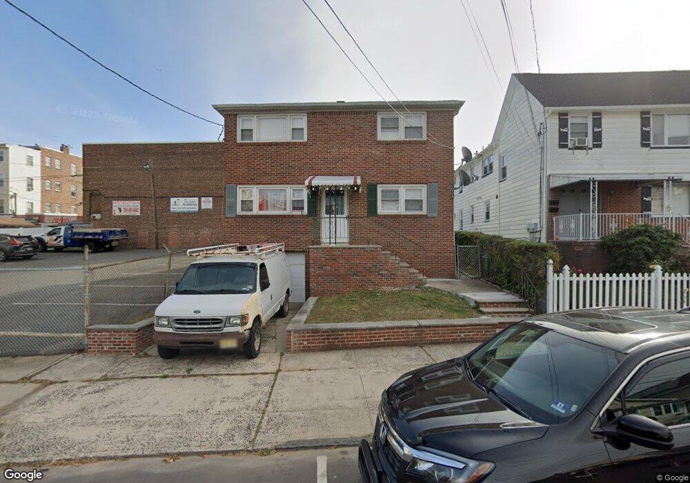 200 Maple St unit 1, Kearny, NJ 07032 - photo 1