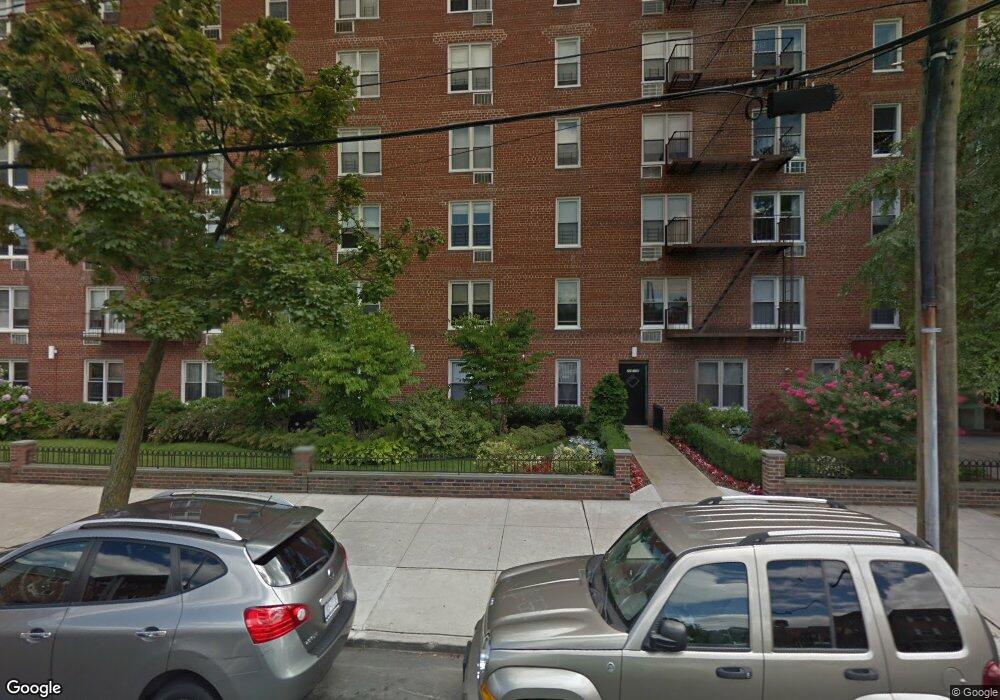 The Michelle unit 5D, Bayside, NY 11361 - photo 1