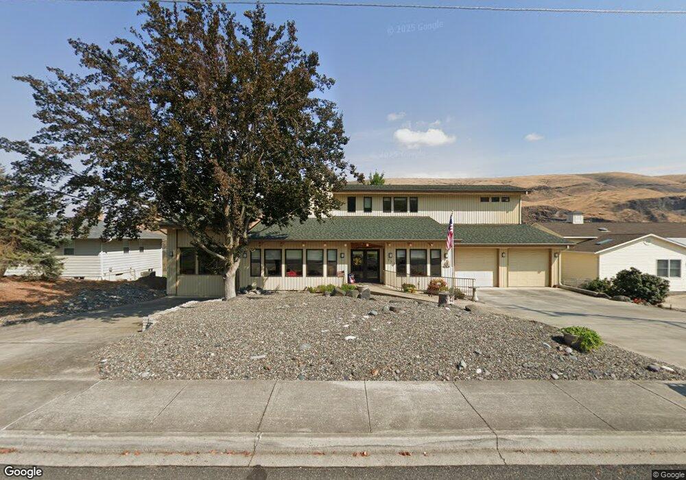 711 1st St, Asotin, WA 99402 - photo 1