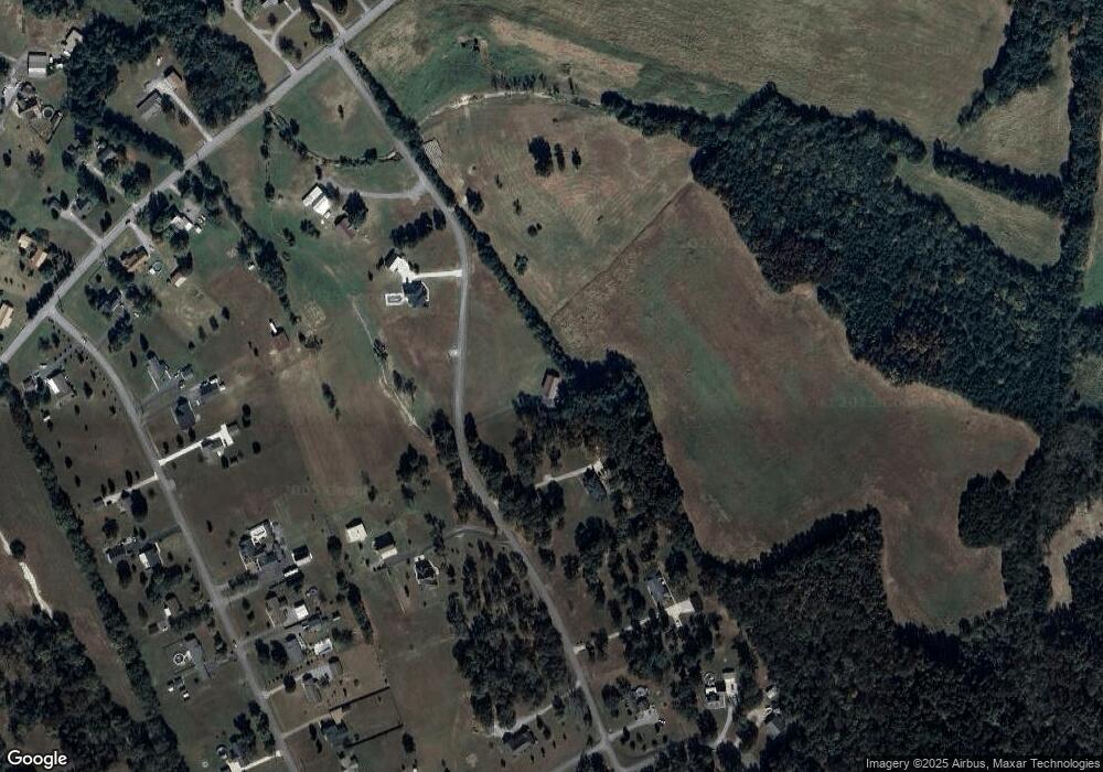 135 Longwood Dr, Shelbyville, TN 37160 - photo 1