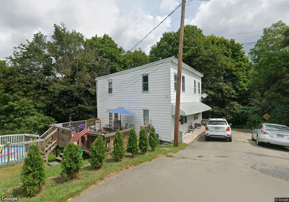 1037 Race St, Ashland, PA 17921 - photo 1