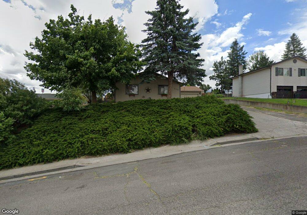 112 SE Kirk Ave, Pendleton, OR 97801 - photo 1