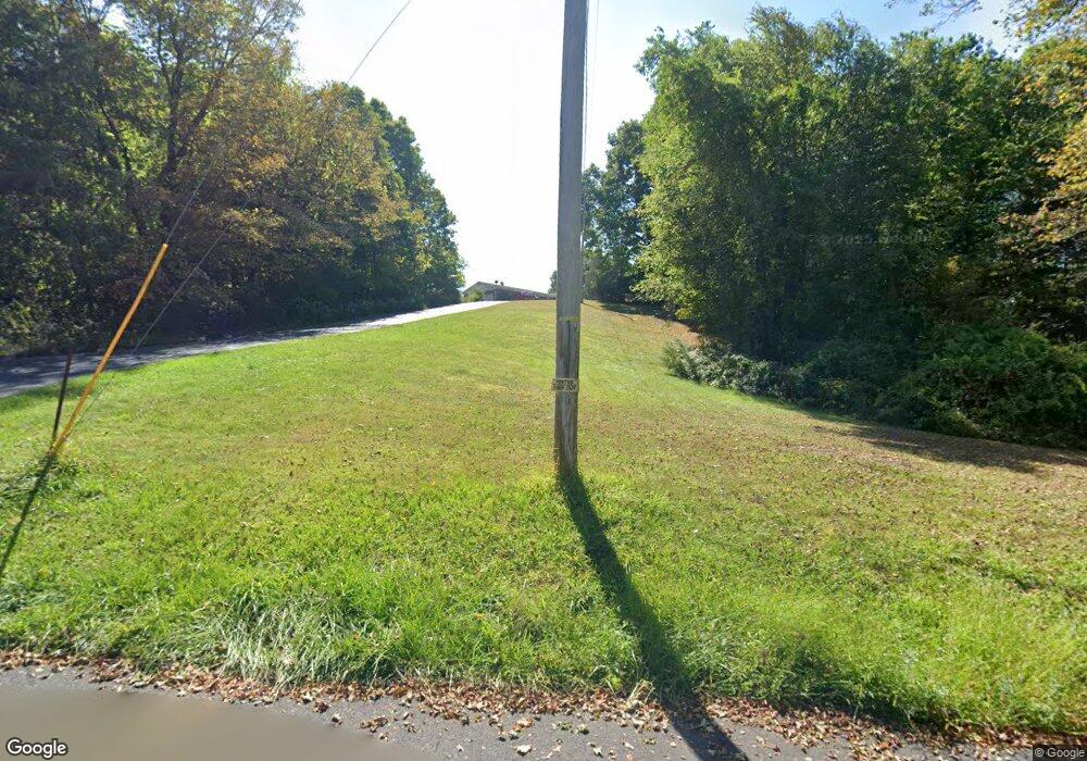 112 Gardner Way, Stroudsburg, PA 18360 - photo 1