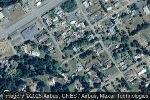 294 Park St, Glide, OR 97443