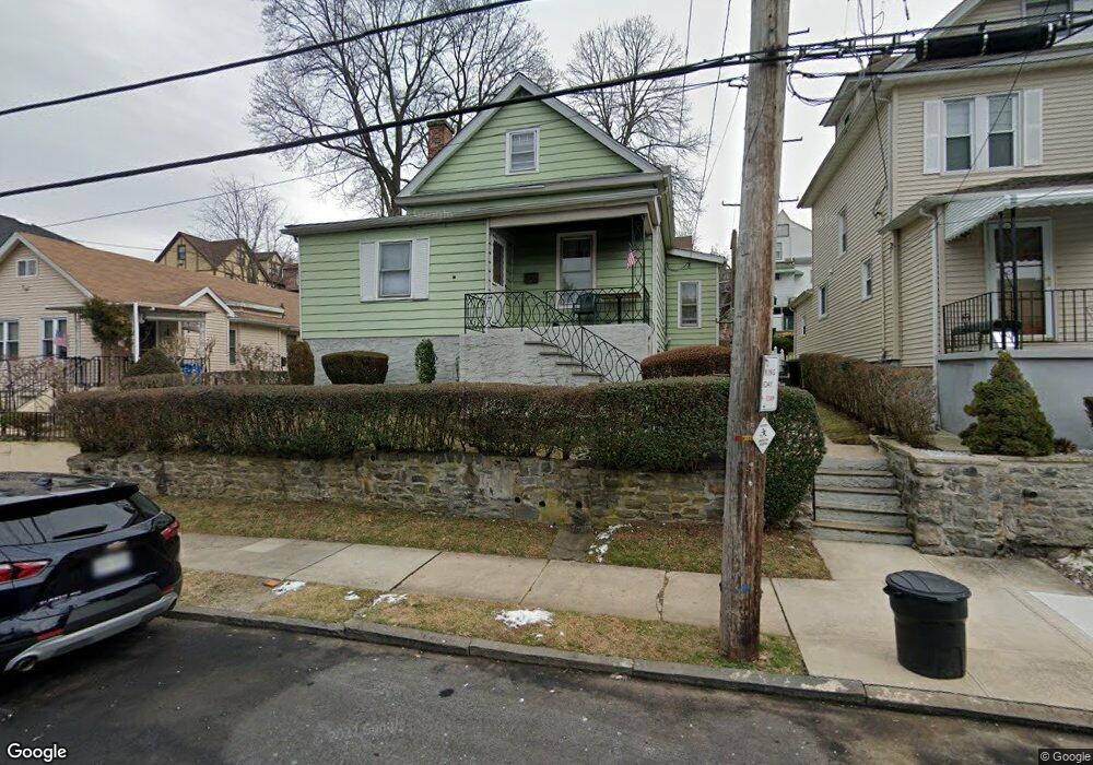 144 Tibbetts Rd, Yonkers, NY 10705 - photo 1