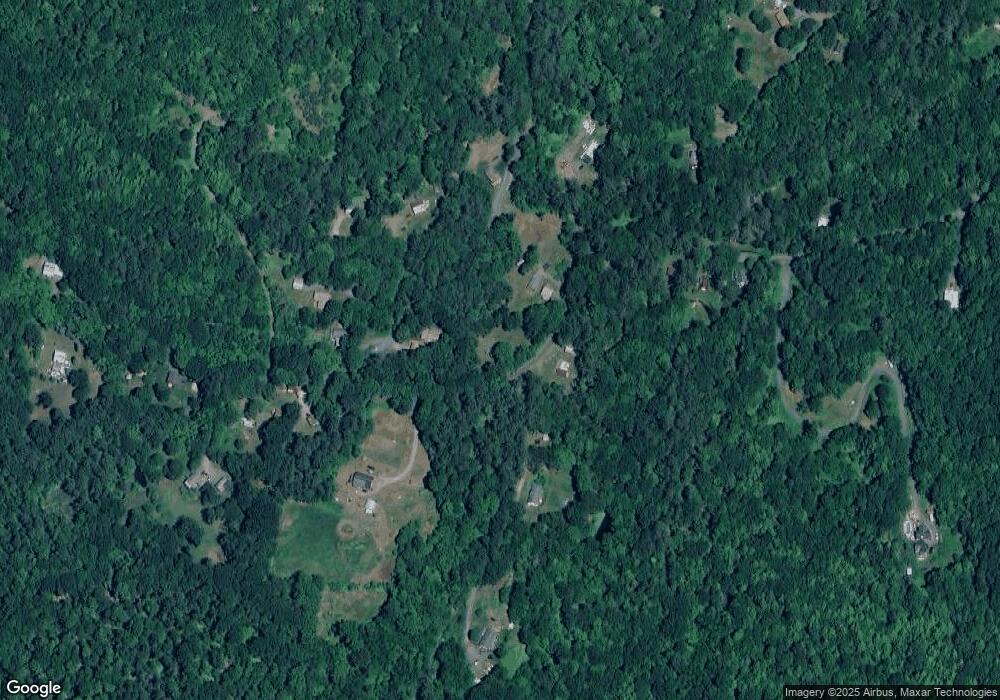 525 Hague Rd, Dummerston, VT 05301 - photo 1