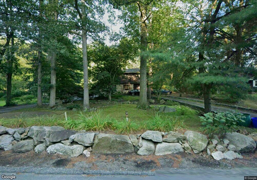 76 Skyline Dr, Oakland, NJ 07436 - photo 1