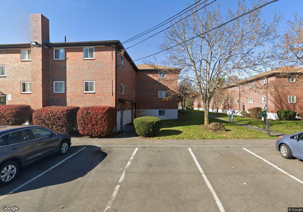 40 Bryon Rd unit 3, Chestnut Hill, MA 02467 - photo 1