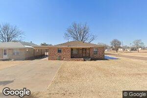 624 N Glover St, Hollis, OK 73550
