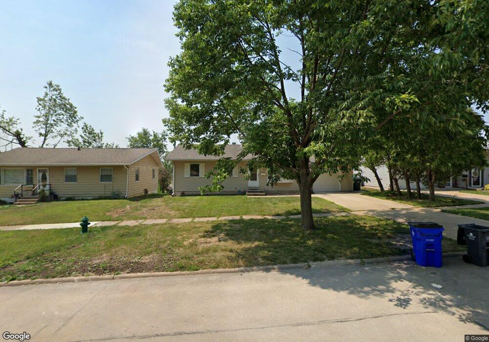 1100 18th St NW, Cedar Rapids, IA 52405 - photo 1