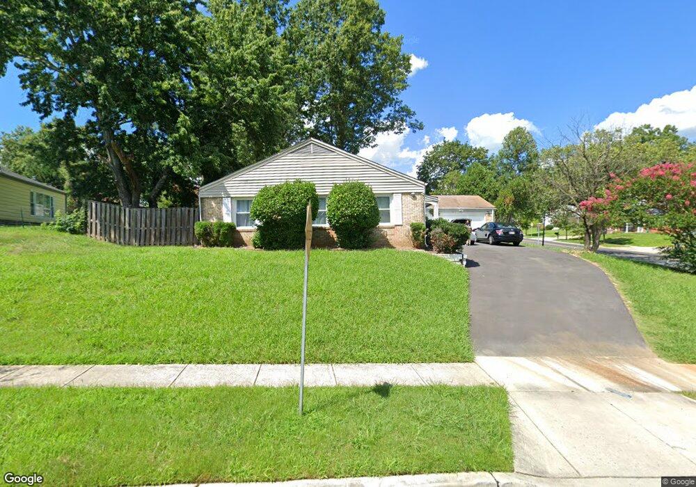 8616 Dunbrook Ln, Laurel, MD 20708 - photo 1