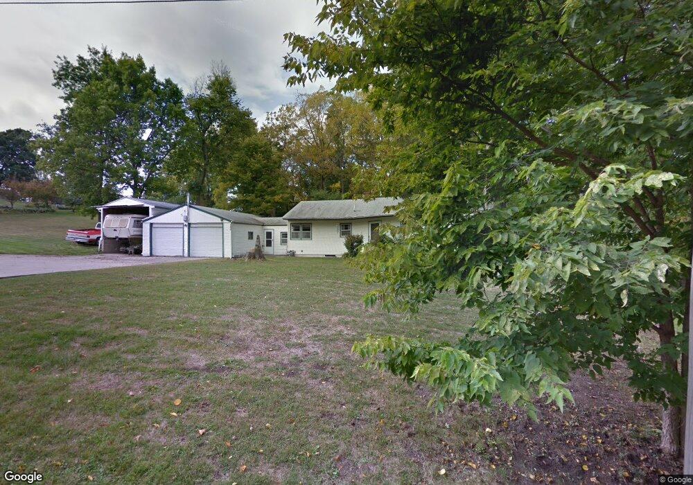 123 Walnut Dr, Newton, IA 50208 - photo 1