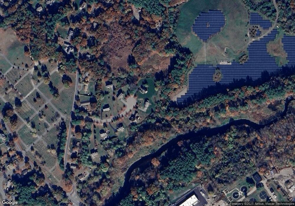 9 Elaine Cir, Hudson, MA 01749 - photo 1