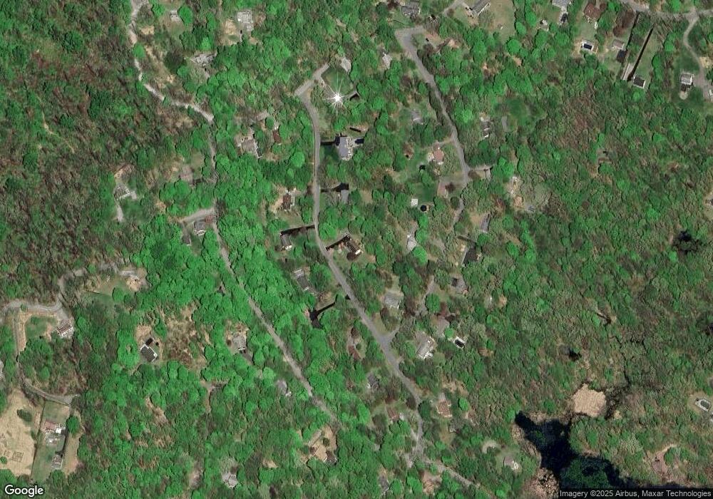 40 Beale Rd, Cold Spring, NY 10516 - photo 1