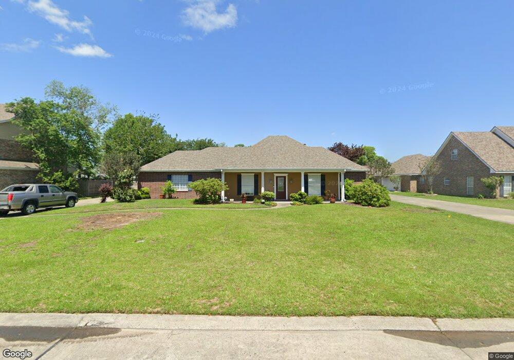 1340 Cambridge Ct, Lake Charles, LA 70605 - photo 1