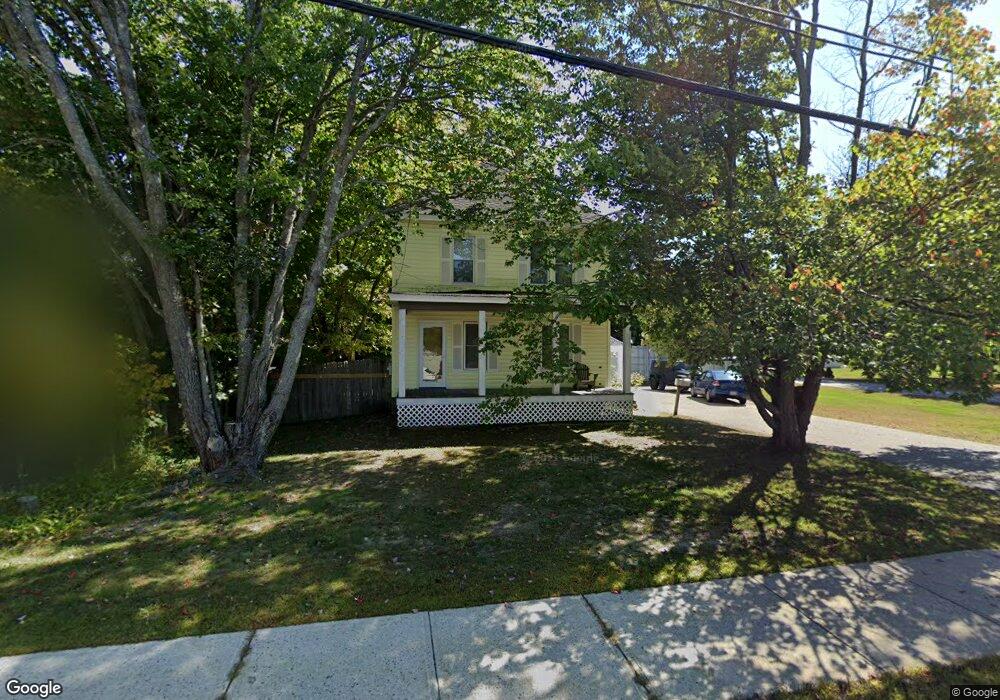 843 Portland St, Rochester, NH 03868 - photo 1