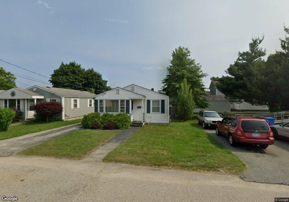 124 Macklin St, Cranston, RI 02920 - photo 1