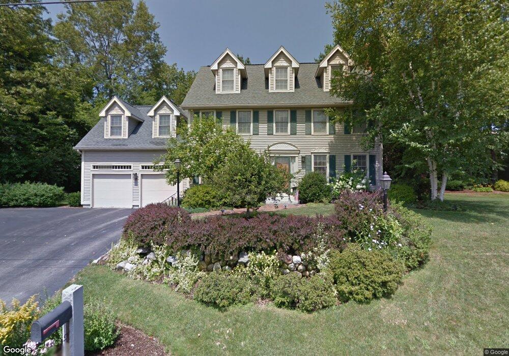 360 Walnut Hill Ave, Manchester, NH 03104 - photo 1