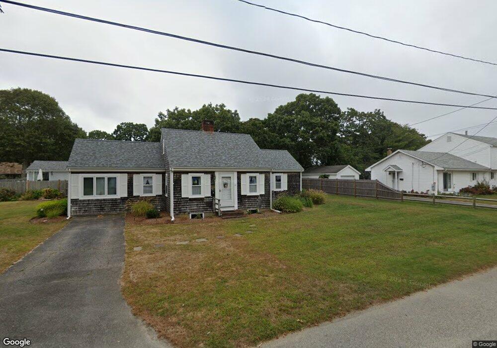 30 Lawrence St, Teaticket, MA 02536 - photo 1