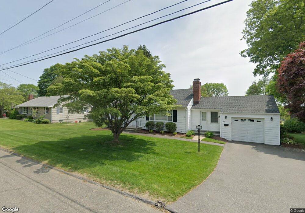 32 Pleasant St, Trumbull, CT 06611 - photo 1