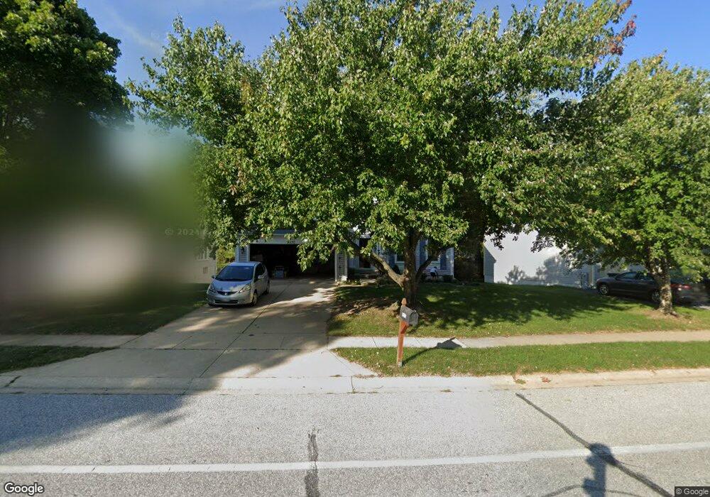 9530 Kings Grant Rd, Laurel, MD 20723 - photo 1