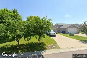 752 48th St S, Fargo, ND 58103