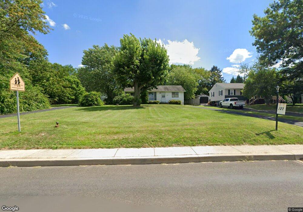 127 Maple Ave, Dublin, PA 18917 - photo 1