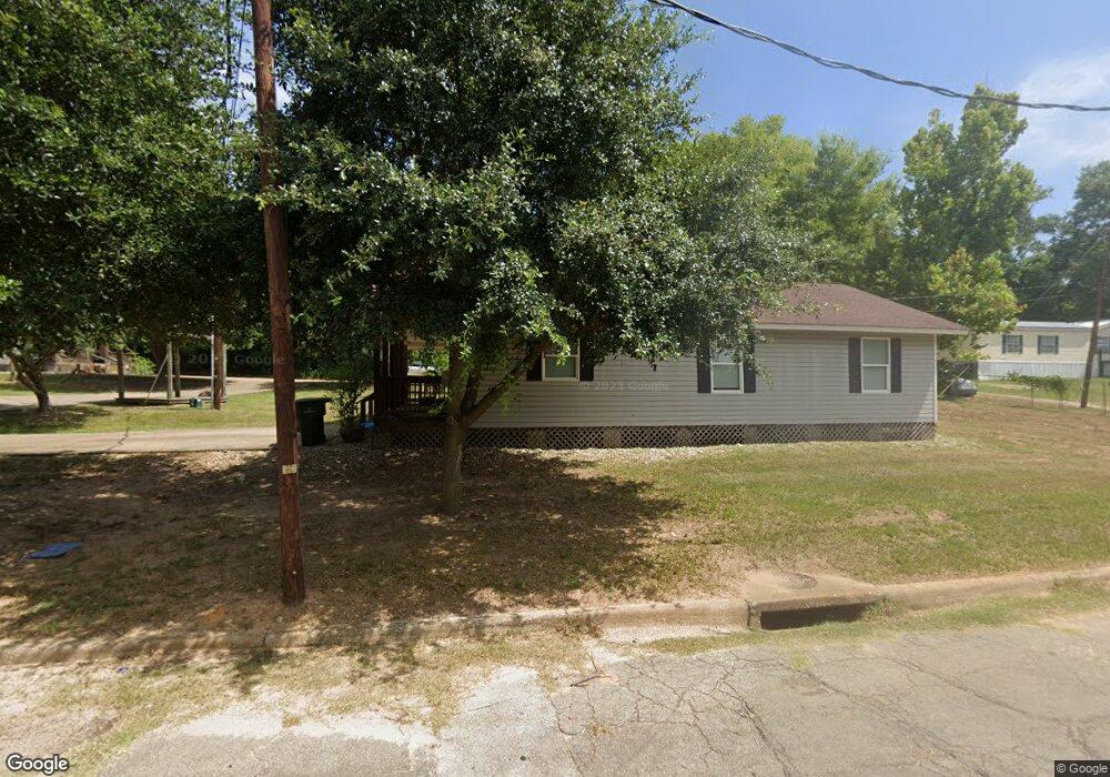 924 Herbert St, Nacogdoches, TX 75964 - photo 1