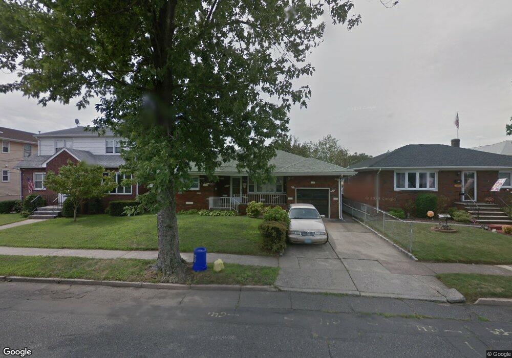 210 Copeland Ave, Lyndhurst, NJ 07071 - photo 1