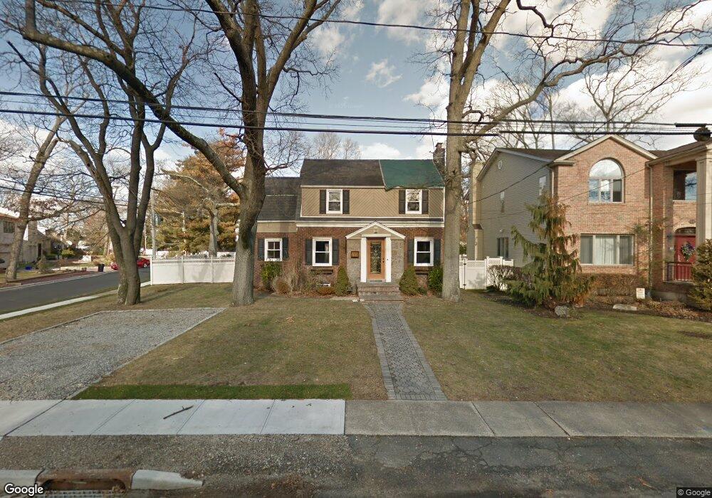 551 Grove Place, Oceanside, NY 11572 - photo 1