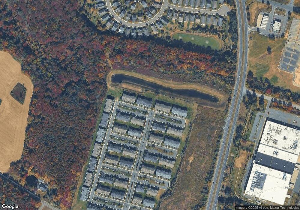 2 Fisher Ct, Cranbury, NJ 08512 - photo 1