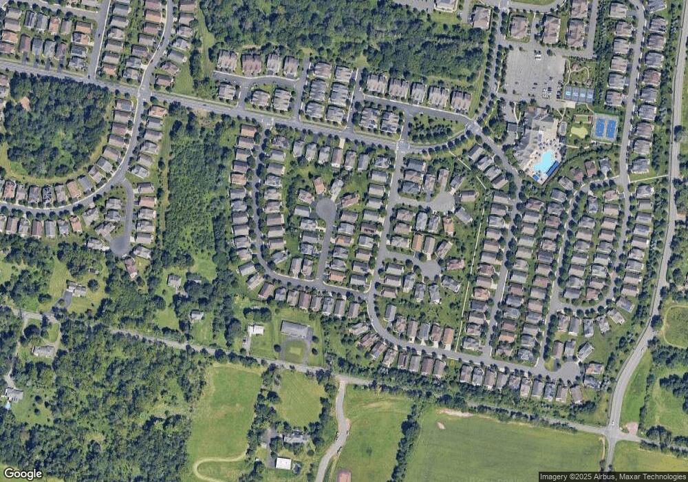 7 Bray Ct, Somerset, NJ 08873 - photo 1