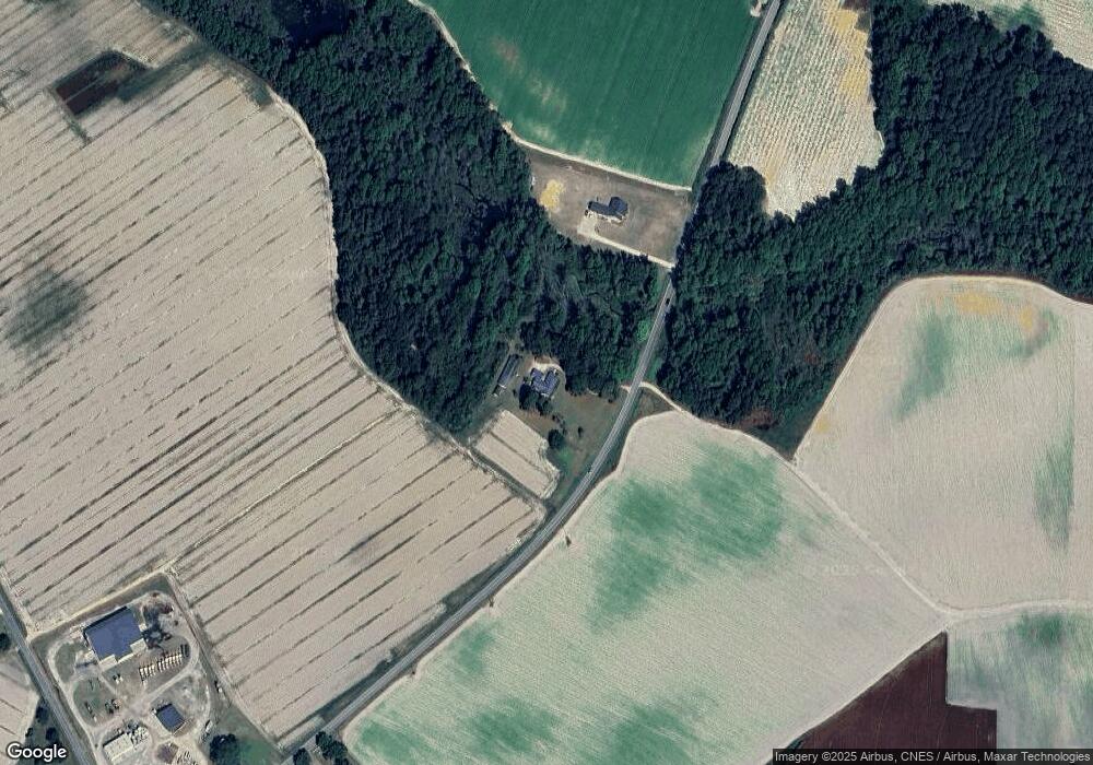 2906 McLamb Rd, Newton Grove, NC 28366 - photo 1