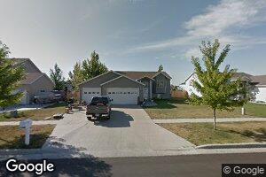 937 Parkway Dr, West Fargo, ND 58078