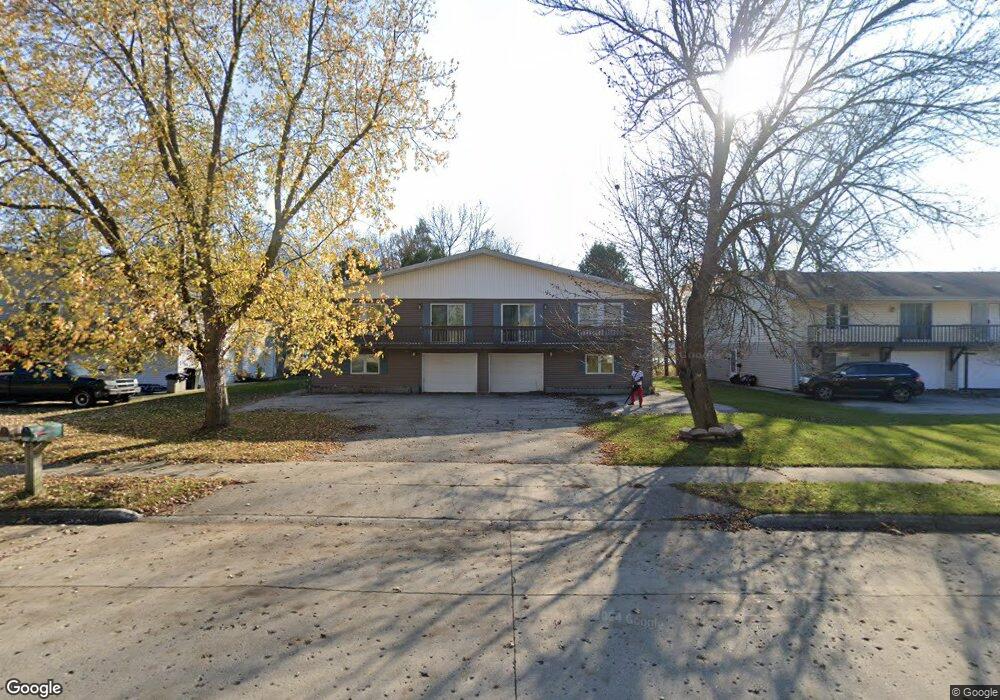 2717 31st St, Two Rivers, WI 54241 - photo 1