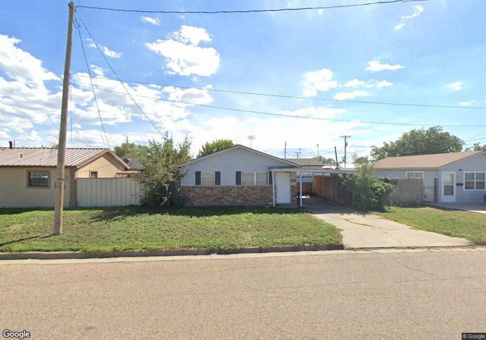 413 E 13th St, Dumas, TX 79029 - photo 1