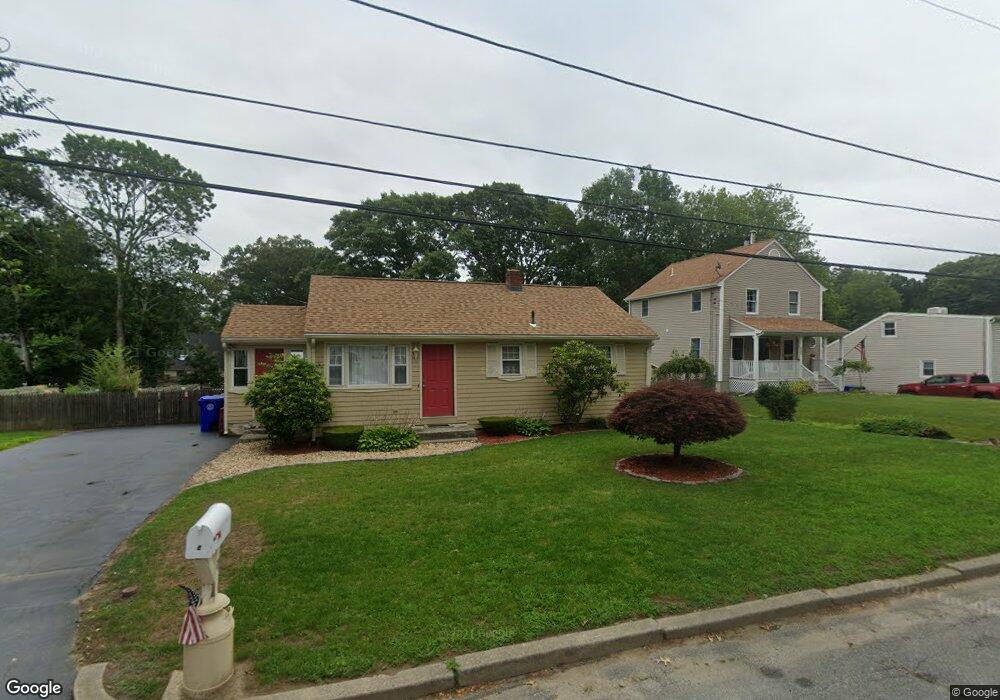 8 Wapping Dr, Bristol, RI 02809 - photo 1